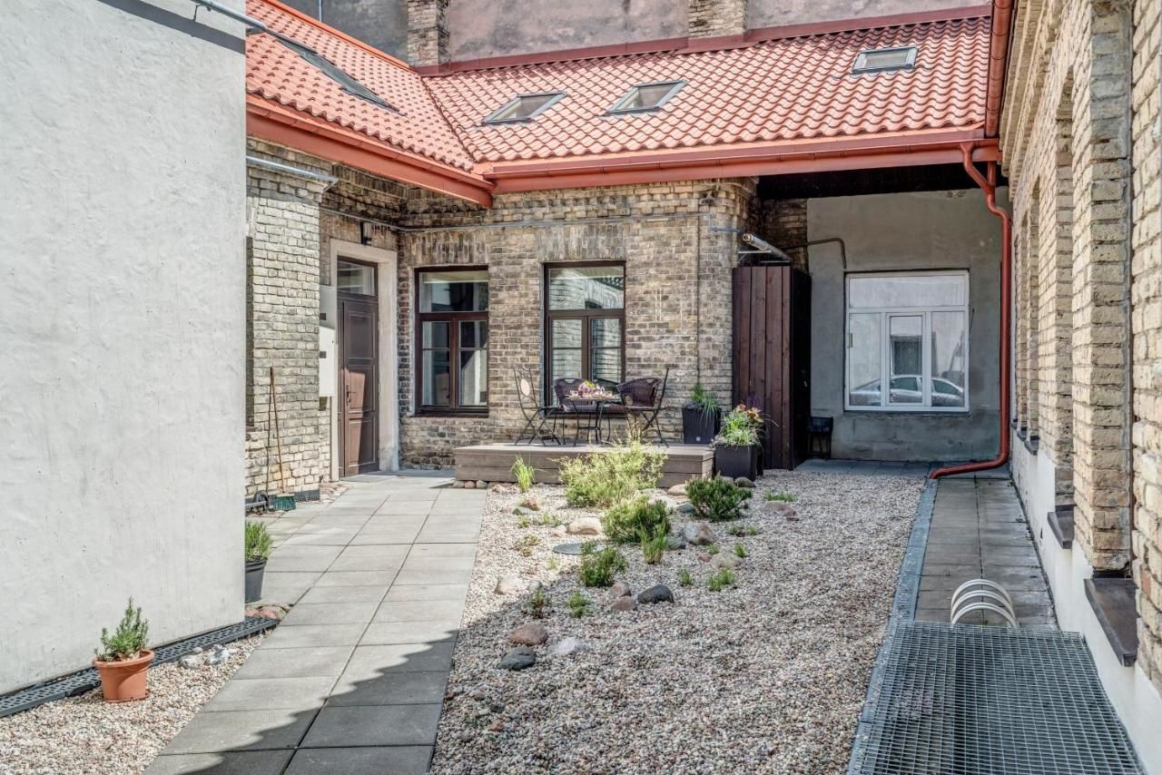 Апартаменты House of Nobles with personal terrace in Užupis Вильнюс-5