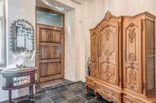 Апартаменты House of Nobles with personal terrace in Užupis Вильнюс Апартаменты с 2 спальнями-25