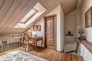 Апартаменты House of Nobles with personal terrace in Užupis Вильнюс Апартаменты с 2 спальнями-27