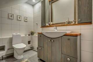 Апартаменты House of Nobles with personal terrace in Užupis Вильнюс Апартаменты с 2 спальнями-4