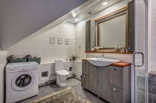 Апартаменты House of Nobles with personal terrace in Užupis Вильнюс Апартаменты с 2 спальнями-66