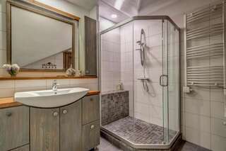 Апартаменты House of Nobles with personal terrace in Užupis Вильнюс Апартаменты с 2 спальнями-73